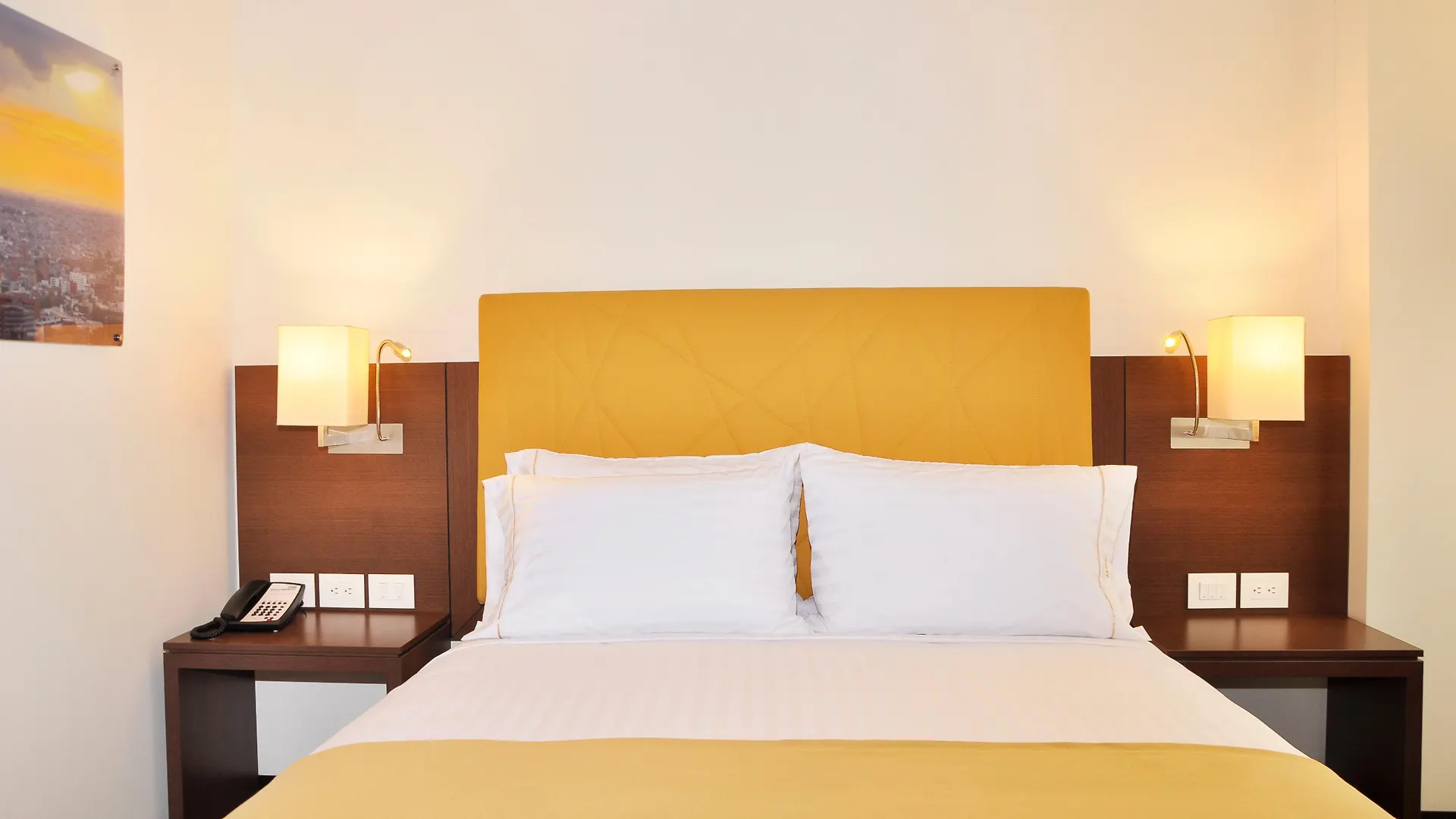 Hotel Holiday Inn Express & Suites Bogota Zona Financiera By Ihg