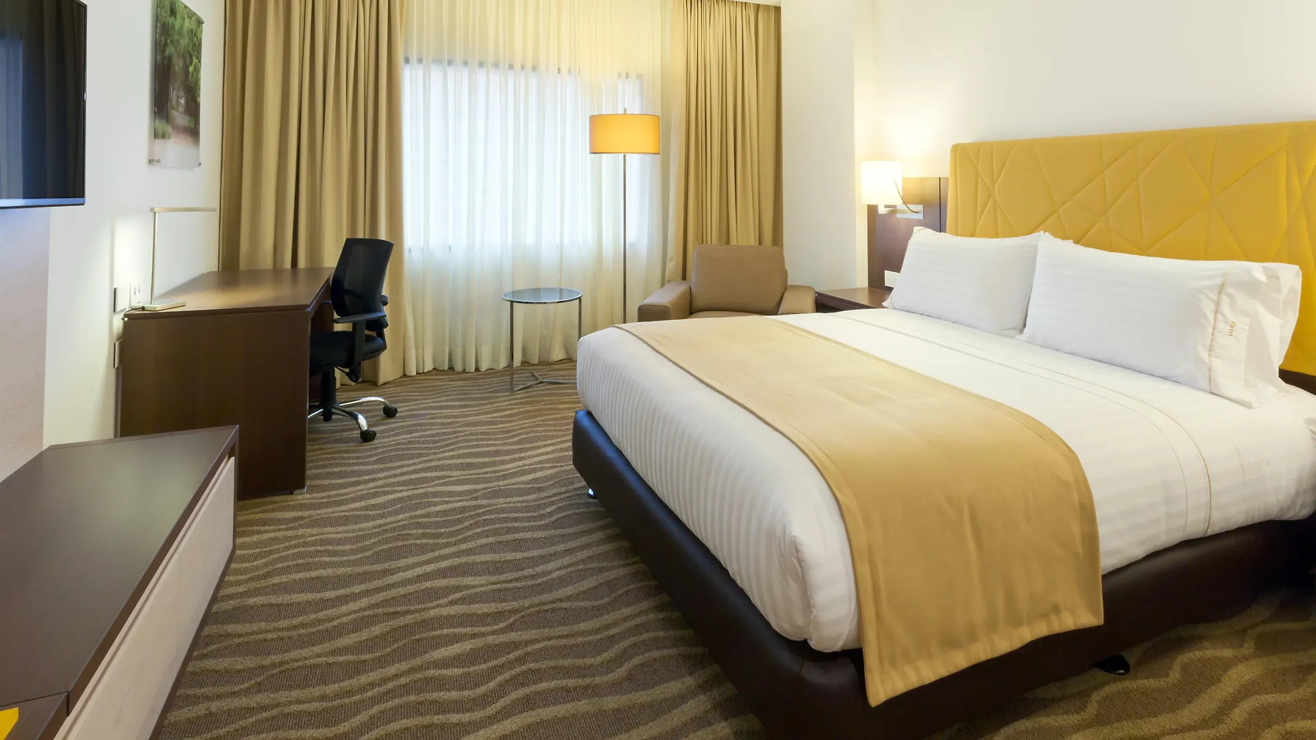 Holiday Inn Express & Suites Bogota Zona Financiera By Ihg