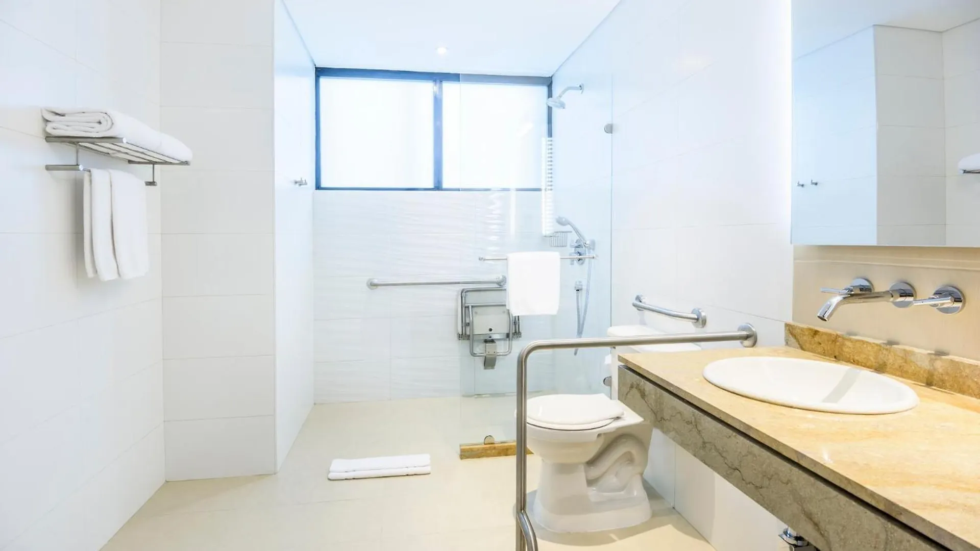 Holiday Inn Express & Suites Bogota Zona Financiera By Ihg Colombia