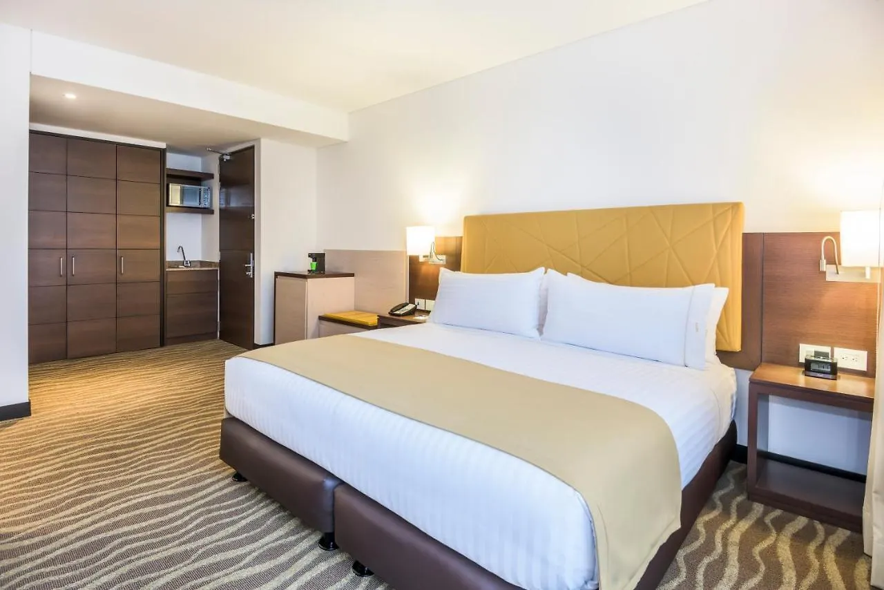 Holiday Inn Express & Suites Bogota Zona Financiera By Ihg Colombia