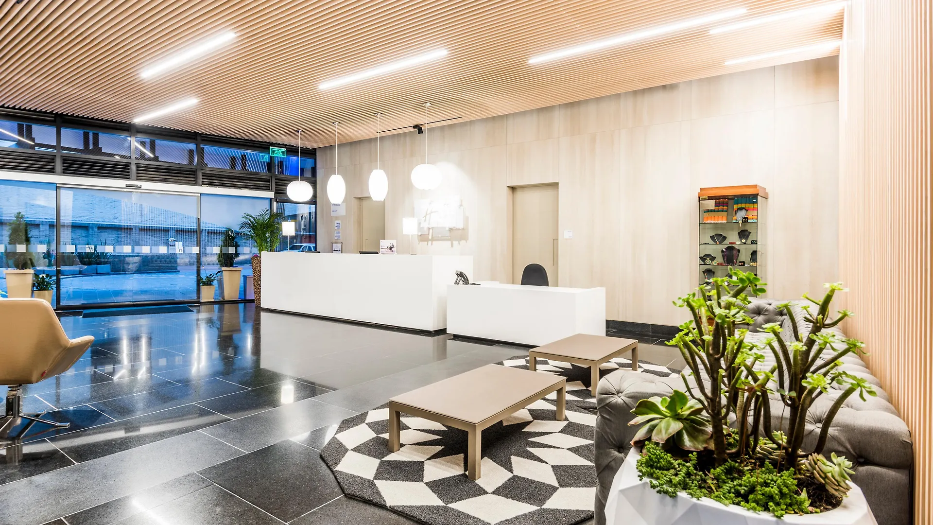 Holiday Inn Express & Suites Bogota Zona Financiera By Ihg