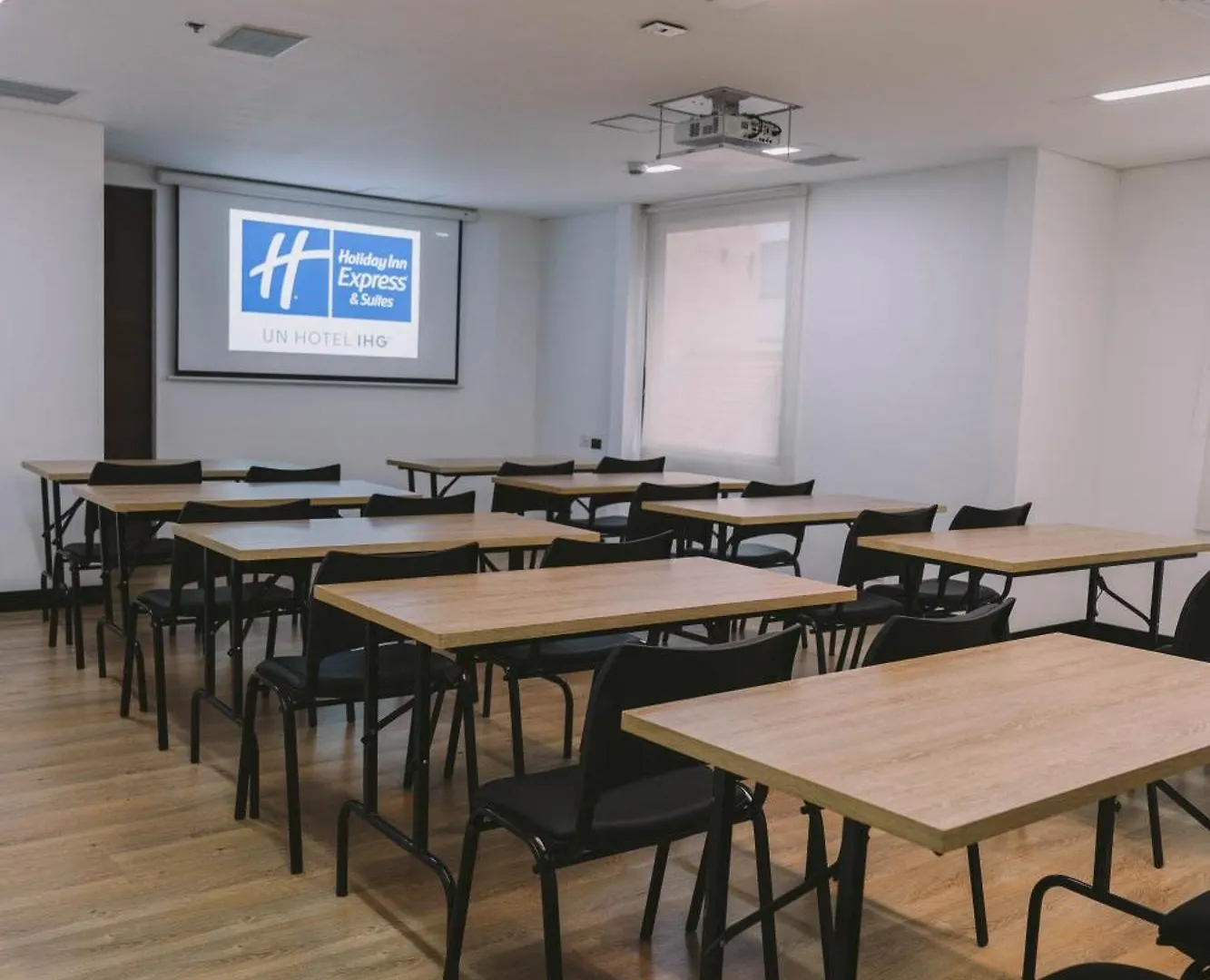 Holiday Inn Express & Suites Bogota Zona Financiera By Ihg Colombia