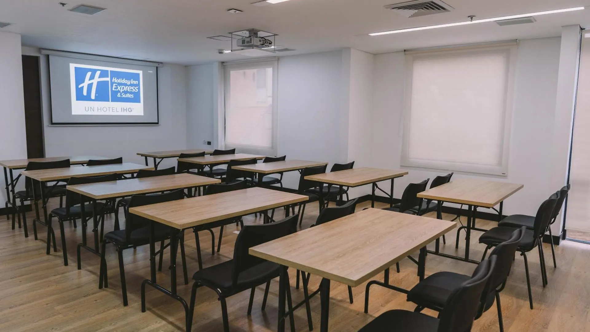 Holiday Inn Express & Suites Bogota Zona Financiera By Ihg Hotell